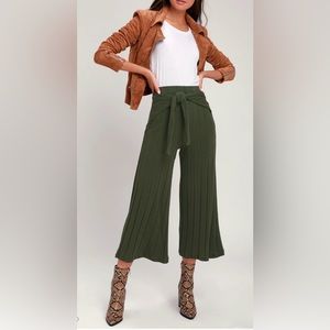 Lush - XS - Ribbed Knit Culotte Pants